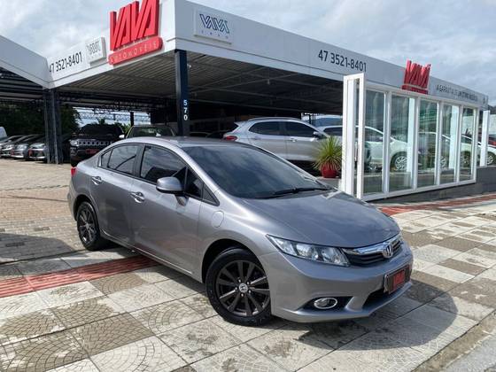 HONDA CIVIC 1.8 LXS 16V FLEX 4P AUTOMÁTICO